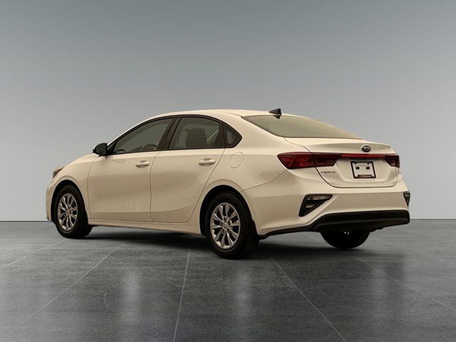 2019 Kia Forte LX in Cars & Trucks in Calgary - Image 4
