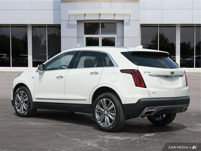 2021 Cadillac XT5 AWD Premium Luxury | Sunroof | Lane Keep in Cars & Trucks in Windsor Region - Image 4