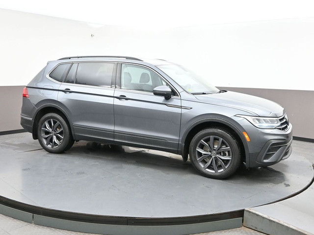 2022 Volkswagen Tiguan Comfortline Proximity Key | Apple CarPlay in Cars & Trucks in City of Halifax