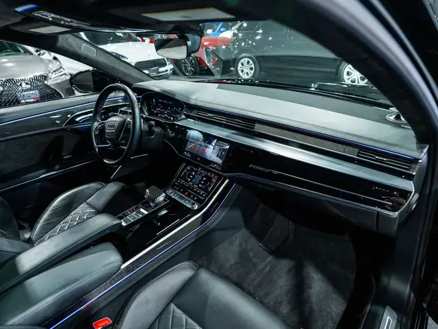 2020 Audi S8 360CAM/B&O/NAV/PANO/MASSAGE/DRIVER ASSIST in Cars & Trucks in Mississauga / Peel Region - Image 31