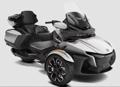 Get on the Spyder RT, hit the open road and dont look back. With a long list of comfort and convenie...