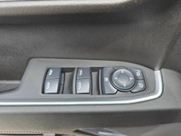 2024 GMC Sierra 1500 Crew Cab Elevation 4x4 with the 5.3L V8 and only 33,000kms! Equipped with Front... (image 9)