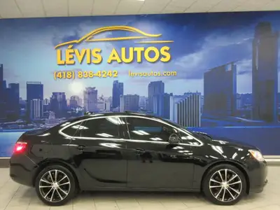 BUICK VERANO 2016 SPORT TOURING AUTOMATIQUE TOUT ÉQUIPÉ / INTÉRIEUR EN CUIR&TISSUS CHAUFFANT / CAMÉR...