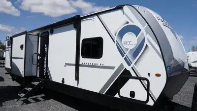 2024 Keystone RV Passport GT 3300BKIN GRAND STYLE Passport delivers ultra-lightweight camping loaded...