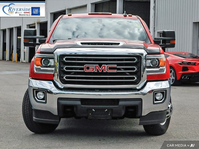 2019 GMC Sierra 3500HD SLE in Cars & Trucks in Brockville - Image 2