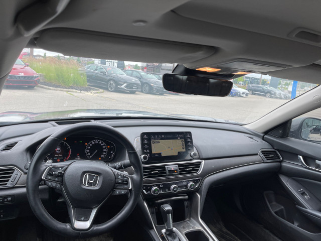 2018 Honda Accord Touring great first vehicle | leather inter... in Cars & Trucks in London - Image 4