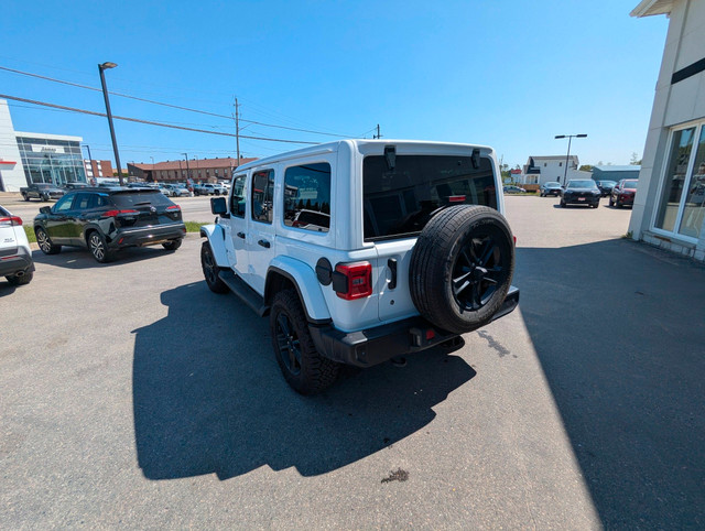 2020 Jeep Wrangler Unlimited Sahara in Cars & Trucks in Timmins - Image 3