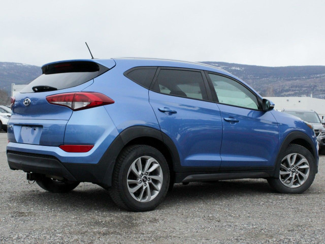 2016 Hyundai Tucson in Cars & Trucks in Penticton - Image 2