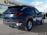 This Hyundai Tucson has a powerful Regular Unleaded I-4 2.5 L/152 engine powering this Automatic tra... (image 4)