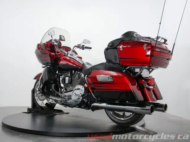 2011 Harley-Davidson® FLTRUSE in Street, Cruisers & Choppers in Kelowna - Image 6