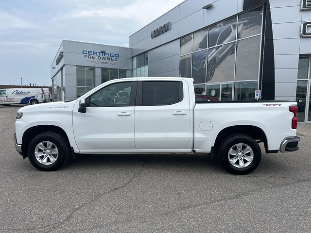 2020 Chevrolet Silverado 1500 4WD Crew Cab 147 LT in Cars & Trucks in Mississauga / Peel Region - Image 2