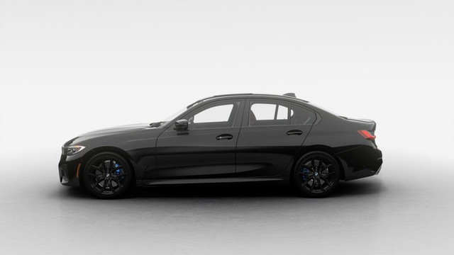 2025 BMW 3 Series 330i xDrive Sedan | Premium | M Sport in Cars & Trucks in City of Montréal - Image 4
