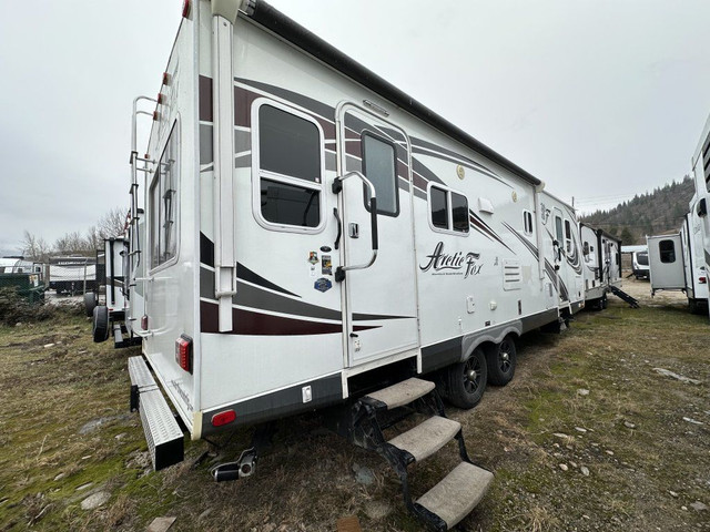  2018 Northwood Arctic Fox 25 Y in Travel Trailers & Campers in Nelson - Image 4