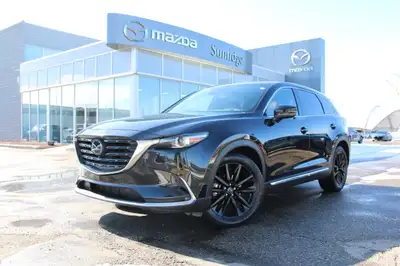 This used Mazda CX-9 Kuro comes loaded with Red leather upholstery, Heated front and 2nd row seats,...