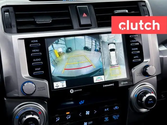 2023 Toyota 4Runner TRD Sport 4x4 w/ Apple CarPlay, Heated Front in Cars & Trucks in City of Toronto - Image 34