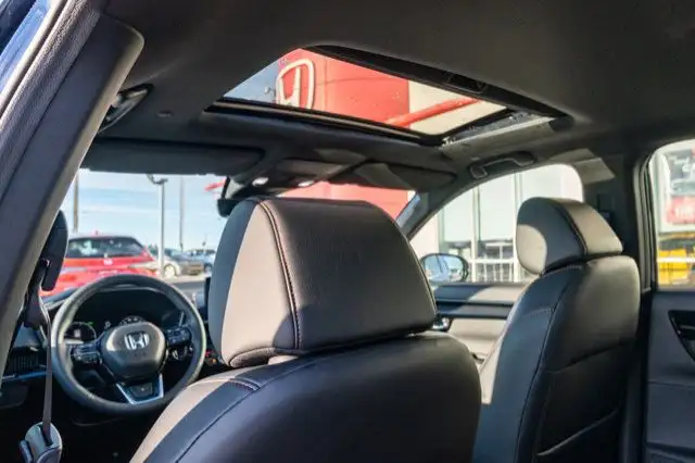2026 Honda CR-V Hybrid Touring in Cars & Trucks in Edmonton - Image 24