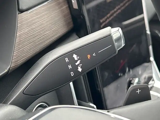 2025 GMC Acadia Denali Denali Demo in Cars & Trucks in Oakville / Halton Region - Image 16