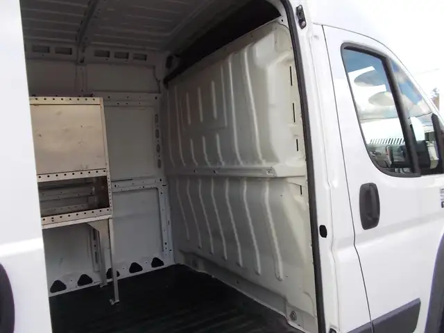 2018 Ram ProMaster Cargo Van 2500 in Cars & Trucks in Bedford - Image 15