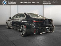 Découvrez l'incroyable BMW 750e xDrive Berline 2025 chez BMW Laval. Offrant une conduite exceptionne... (image 7)
