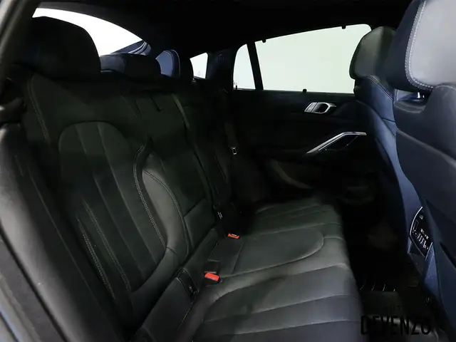 2022 BMW X6 Advanced Driver Assistance Package & Black Pack in Cars & Trucks in Laval / North Shore - Image 12