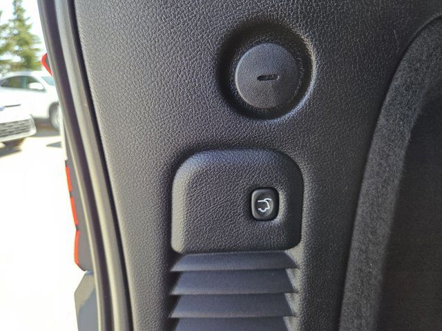 2022 Dodge Durango GT | Heated Front/Rear Seats | Third Row in Cars & Trucks in Calgary - Image 4