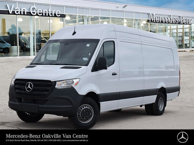 2024 Mercedes-Benz Sprinter Cargo Van in Cars & Trucks in Oakville / Halton Region