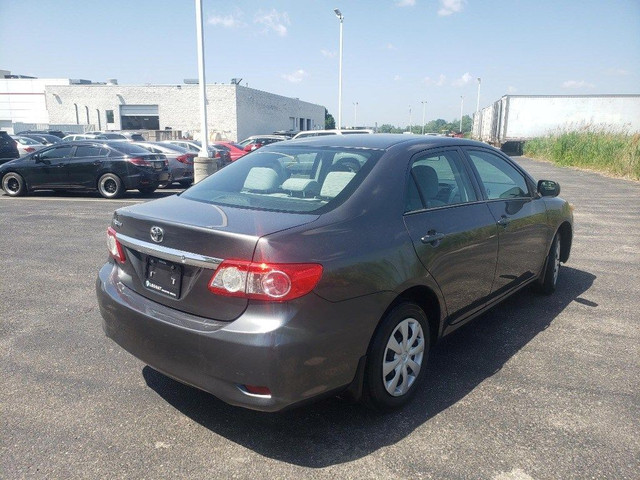2013 Toyota Corolla 4dr Sdn Auto CE in Cars & Trucks in Hamilton - Image 4