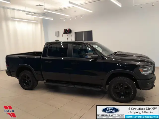 2022 Ram 1500 Rebel REBEL NIGHT EDITION - HEATED LEATHER SEATS - dans Autos et camions dans Calgary - Image 5