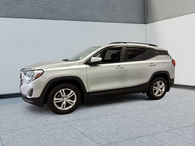2021 GMC TERRAIN SLE AWD Camera de recul Sieges avant chauffants in Cars & Trucks in Laval / North Shore - Image 3