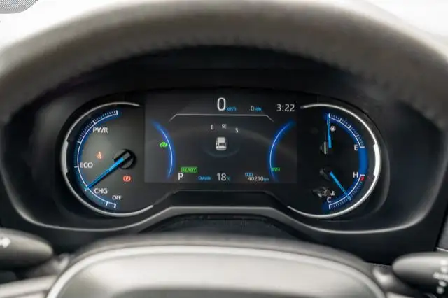 2024 Toyota RAV4 Hybrid XLE dans Autos et camions dans Ville d’Edmonton - Image 21