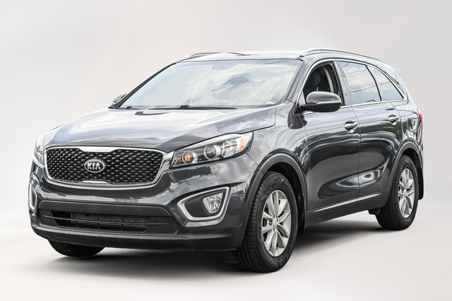 2016 Kia Sorento 3.3L LX+ | AWD | Tow hitch | 7 passager Capacit in Cars & Trucks in Longueuil / South Shore