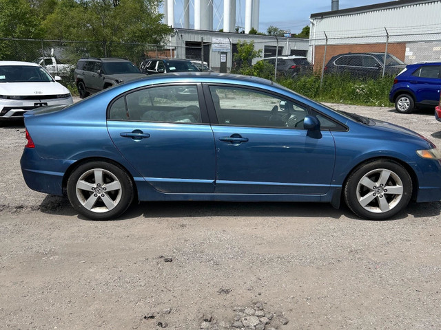 2009 Honda Civic Sport Sedan Sport at in Cars & Trucks in City of Toronto - Image 2