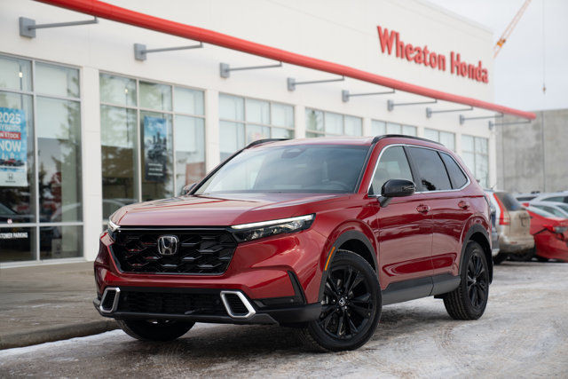 2025 Honda CR-V Hybrid Touring in Cars & Trucks in Edmonton