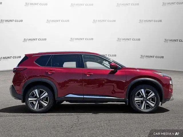 2023 Nissan Rogue Platinum in Cars & Trucks in Ottawa - Image 9