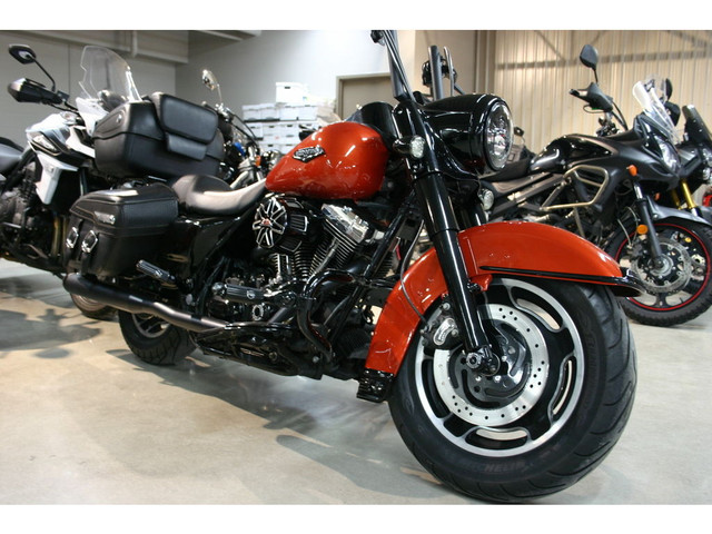 2007 Harley-Davidson Road King Classic ROAD KING TWIN CAM 96CI in Touring in Guelph - Image 4
