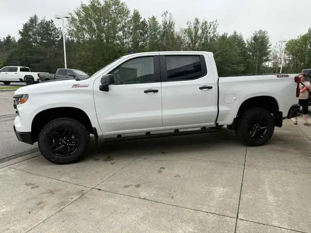 2025 Chevrolet Silverado 1500 Custom Trail Boss in Cars & Trucks in Edmundston - Image 6
