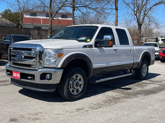  2016 Ford F-250 LARIAT! 6.2L GAS! HEATED LEATHER! NAV! in Cars & Trucks in London - Image 3