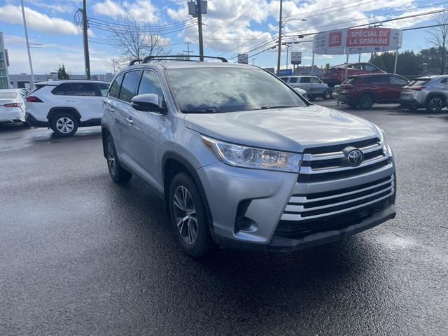 Toyota Highlander LE 2019 AWD - BAS MILLAGE - in Cars & Trucks in Québec City - Image 4