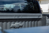 // ACCIDENT FREE!! // // SINGLE OWNER! // Discover the rugged and dependable 2023 Chevrolet Silverad... (image 8)
