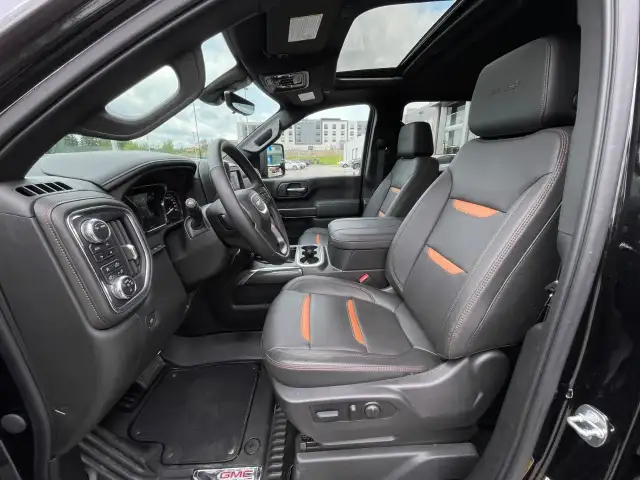 2023 GMC Sierra 2500HD in Cars & Trucks in Oakville / Halton Region - Image 17
