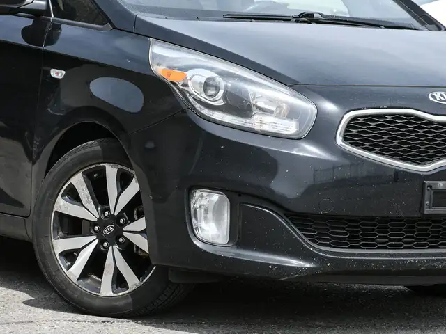 2014 Kia Rondo LX AS IS | YOU CERTIFY, YOU SAVE! in Cars & Trucks in City of Toronto - Image 8