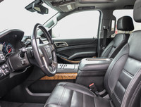 2020 GMC Yukon Denali Experience the perfect blend of luxury and performance with the 2020 GMC Yukon... (image 8)