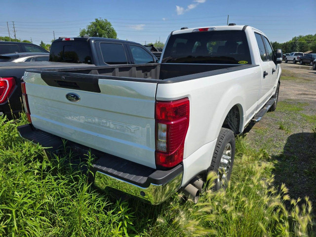 2020 Ford Super Duty F-350 SRW in Cars & Trucks in Ottawa - Image 2