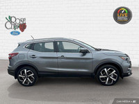 - PREVIOUS DAILY RENTAL - - ACCIDENT FREE - HEATED LEATHER SEATS - HEATED STEERING WHEEL - SUNROOF -... (image 6)