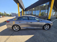 2018 Hyundai Sonata Sport | Feature-Packed Sporty! Elevate your daily drive with this 2018 Hyundai S... (image 8)