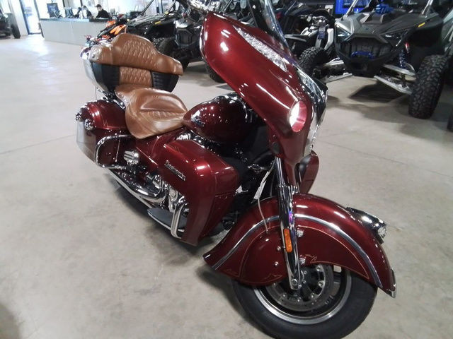 2019 Indian Roadmaster Thunder Black in Street, Cruisers & Choppers in City of Halifax - Image 3