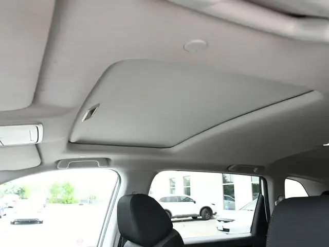 2024 Honda CR-V Sport CARPLAY | DUAL CLIMATE CONTROL | MOONROOF in Cars & Trucks in City of Toronto - Image 17