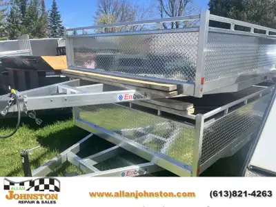 7X18 SIDE LOAD BIFOLD GATE