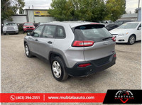 2017 Jeep Cherokee 151,683 KM $12,999 Up for sale is a 2017 Jeep Cherokee. It is fully loaded with a... (image 5)