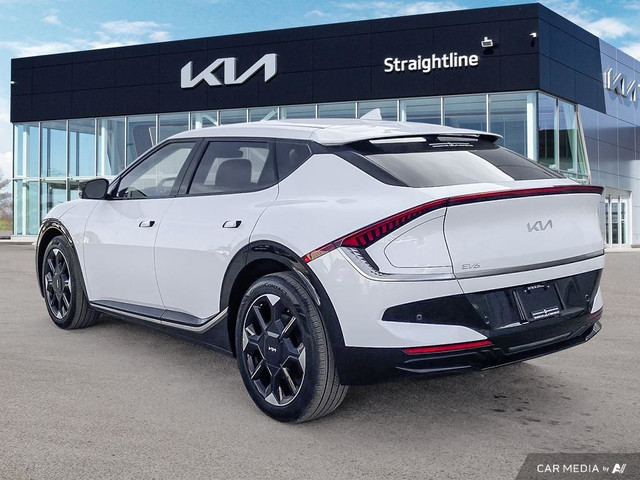 2025 Kia EV6 Land AWD w/ Premium Pkg AWD, Long Range, Premium In in Cars & Trucks in Medicine Hat - Image 4